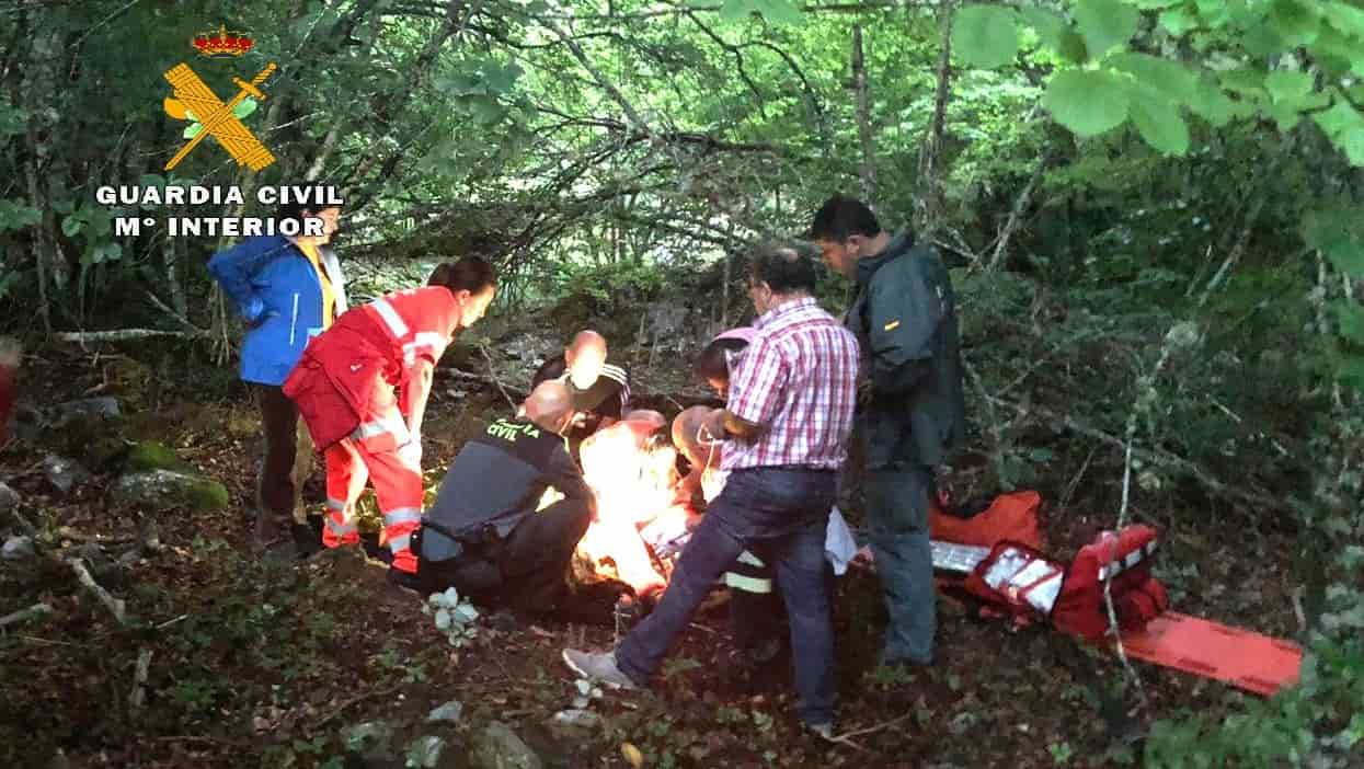 Rescata a una montañera accidentada en el “Arroyo de Cueva Teresa”