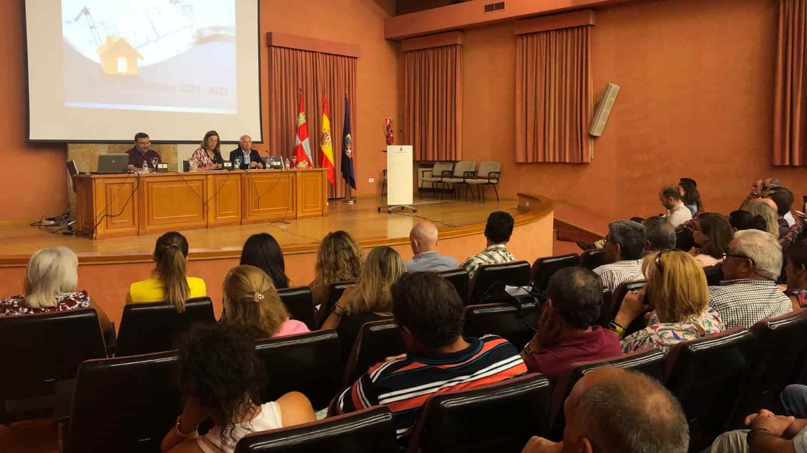 La Diputación de Palencia explica los Planes Provinciales de 2020 y 2021