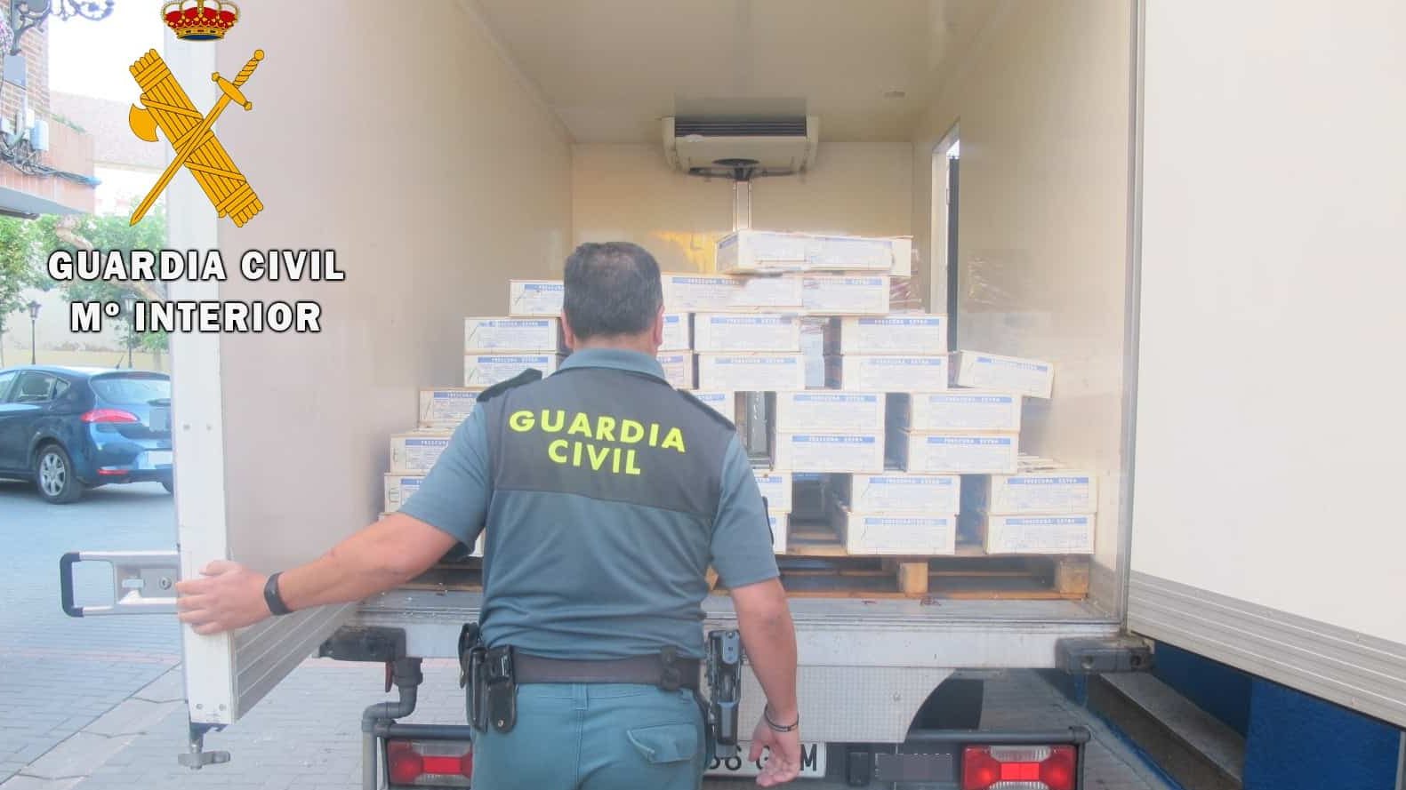 La Guardia Civil investiga varios establecimientos de venta de productos pesqueros en Palencia