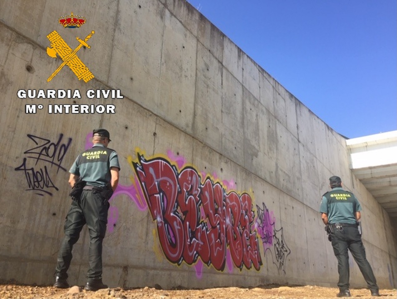 La Guardia Civil denuncia a un hombre por realizar pintadas