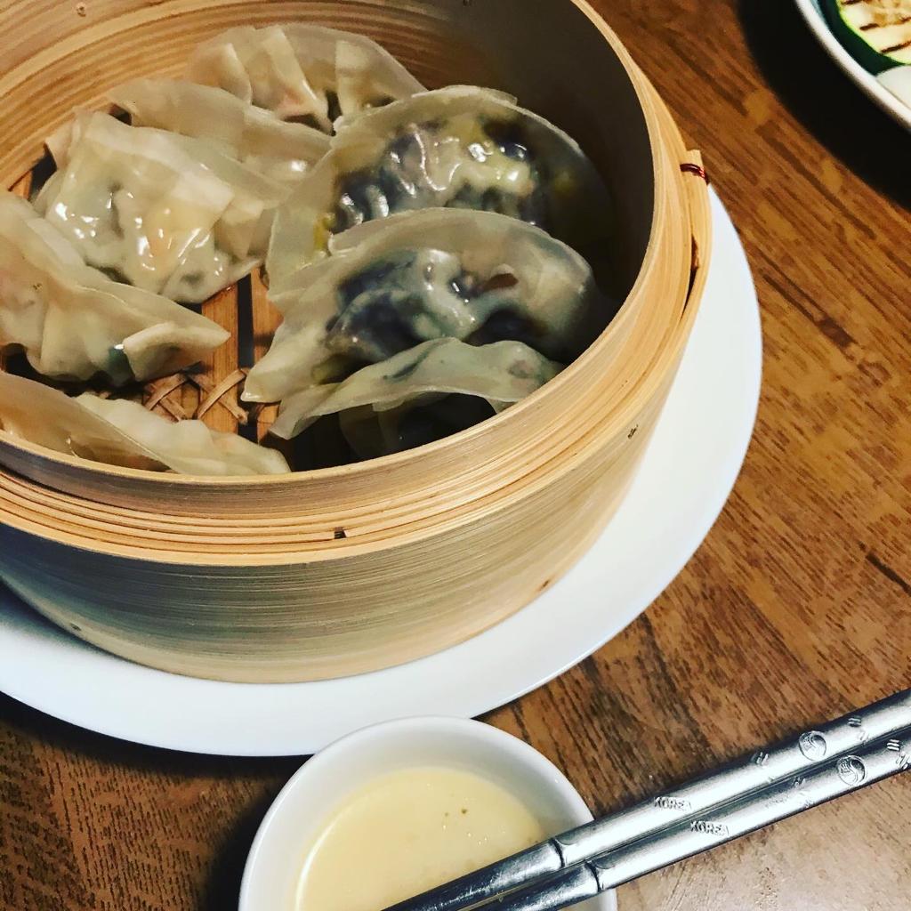 Gyozas de Fuenteandrino con salsa agridulce de Granny Smith