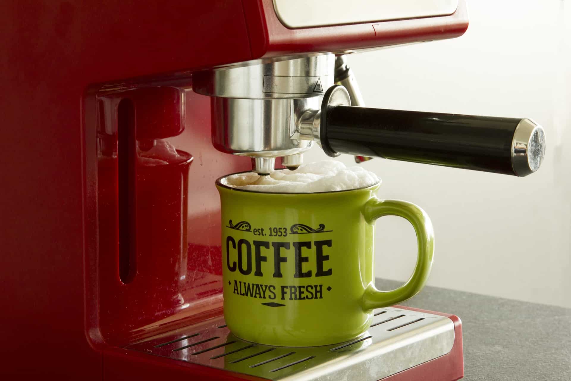 Ventajas de una cafetera express (manuales o automáticas) sobre otros tipos de cafetera