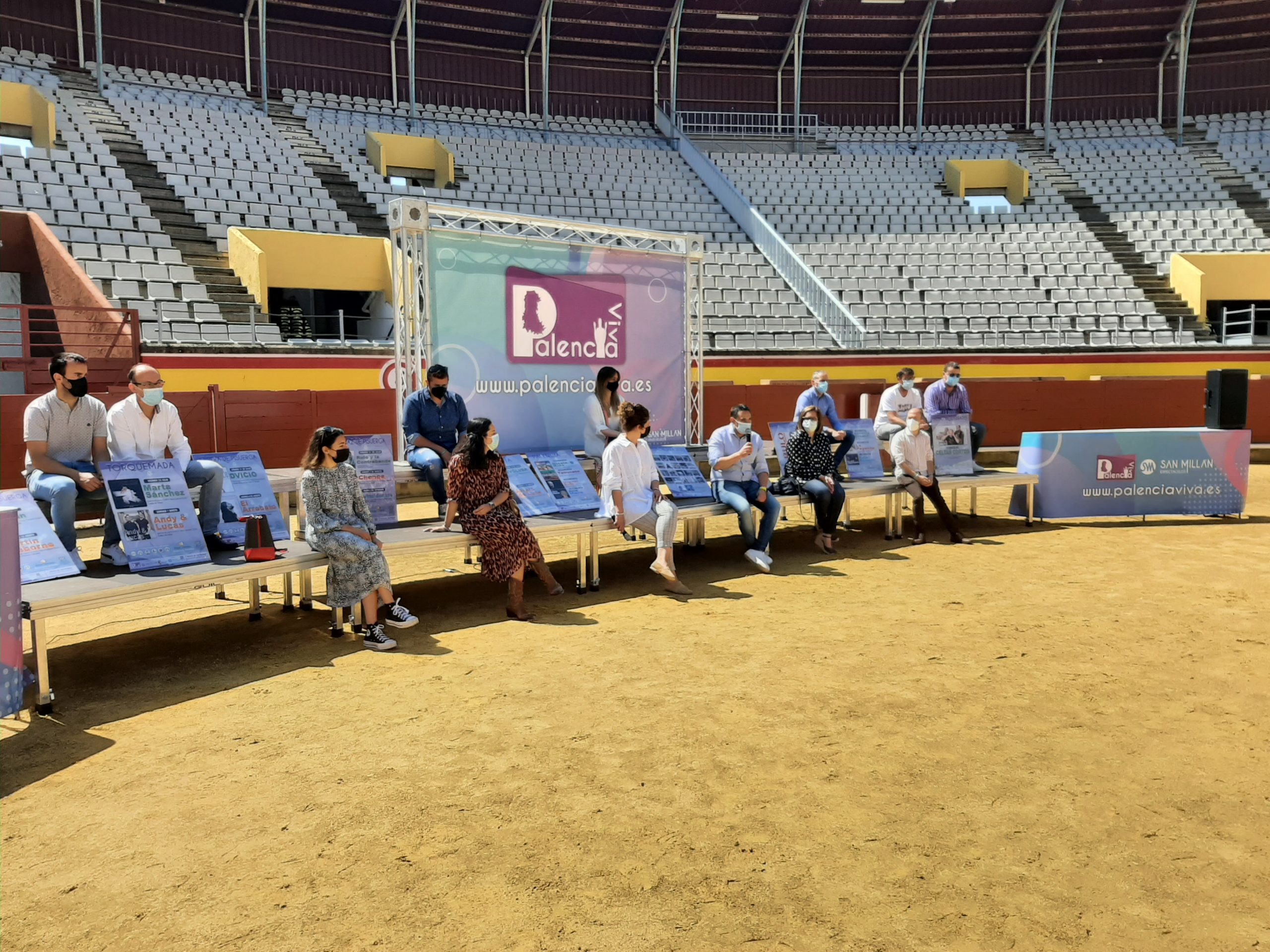 Taburete, Ana Mena, Miguel Ríos y Gisela actuarán en la Plaza de Toros de Campos Góticos