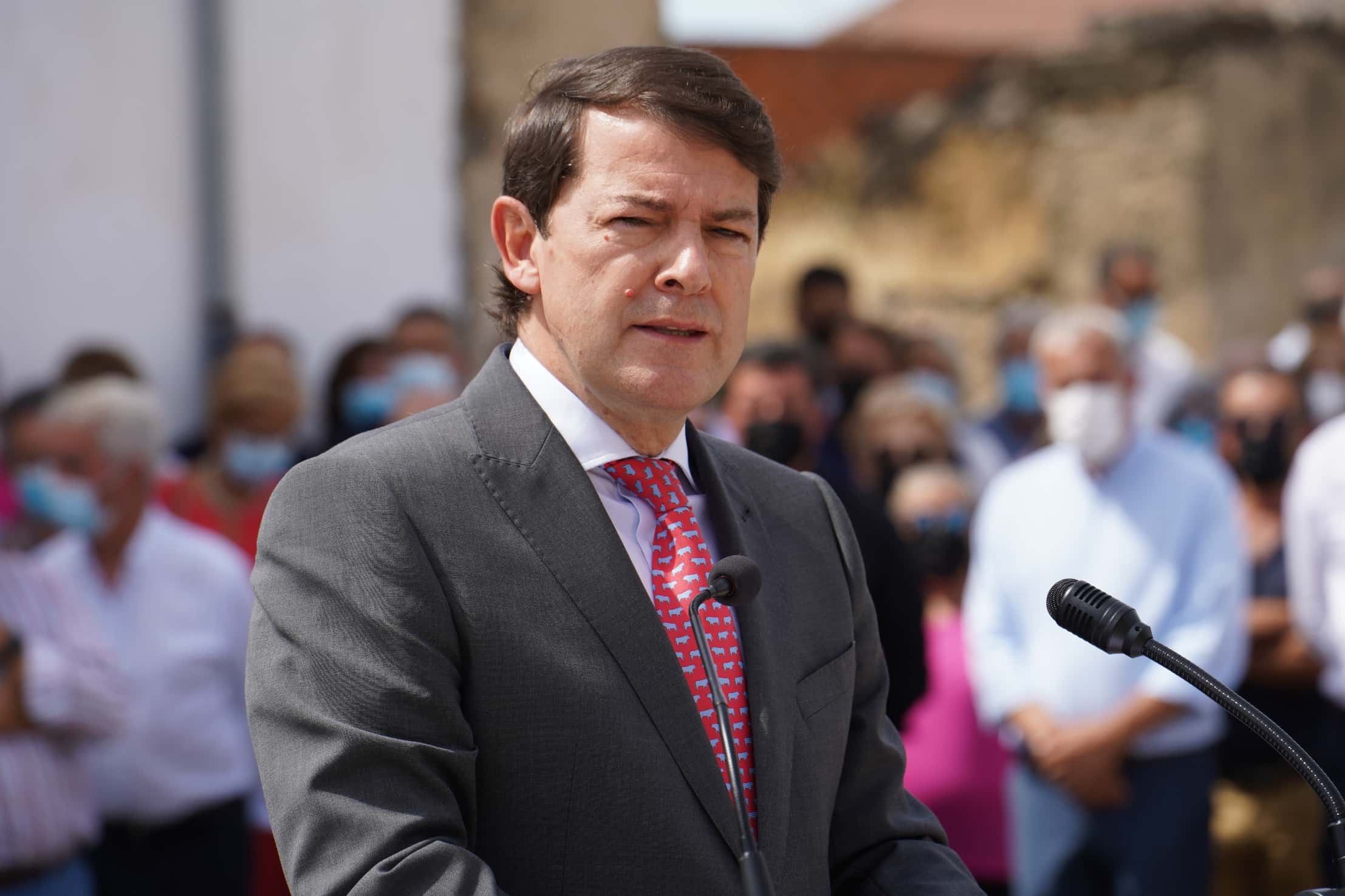 Mañueco reafirma su compromiso con la protección y modernización del medio rural