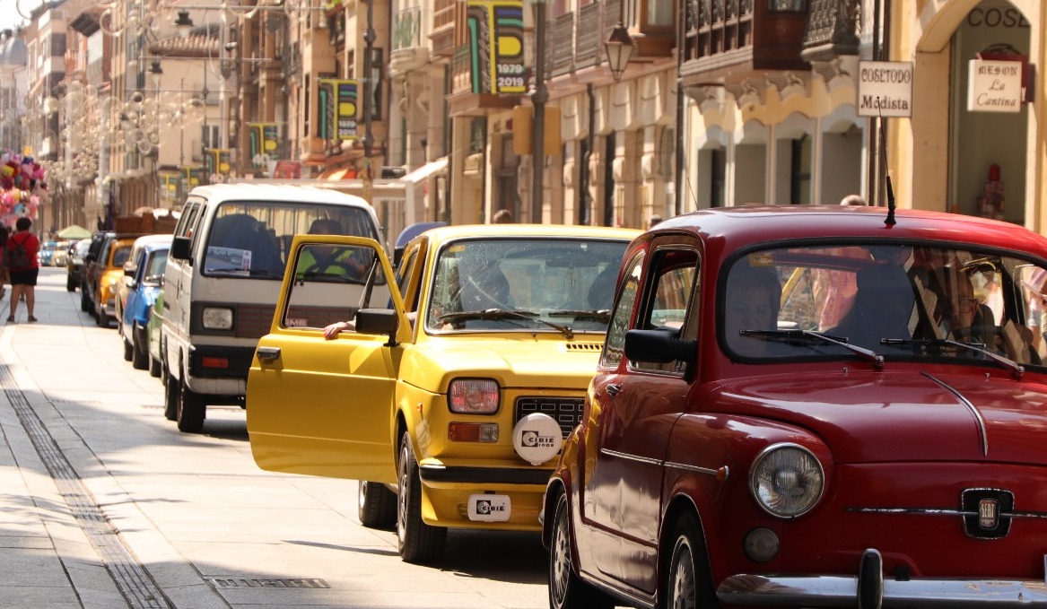 La Concentración de Coches Clásicos toman el día de San Antolín 2021