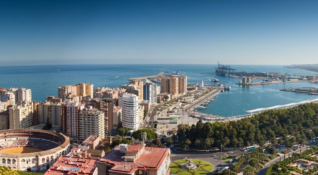 Las mejores ciudades para viajar este verano en España