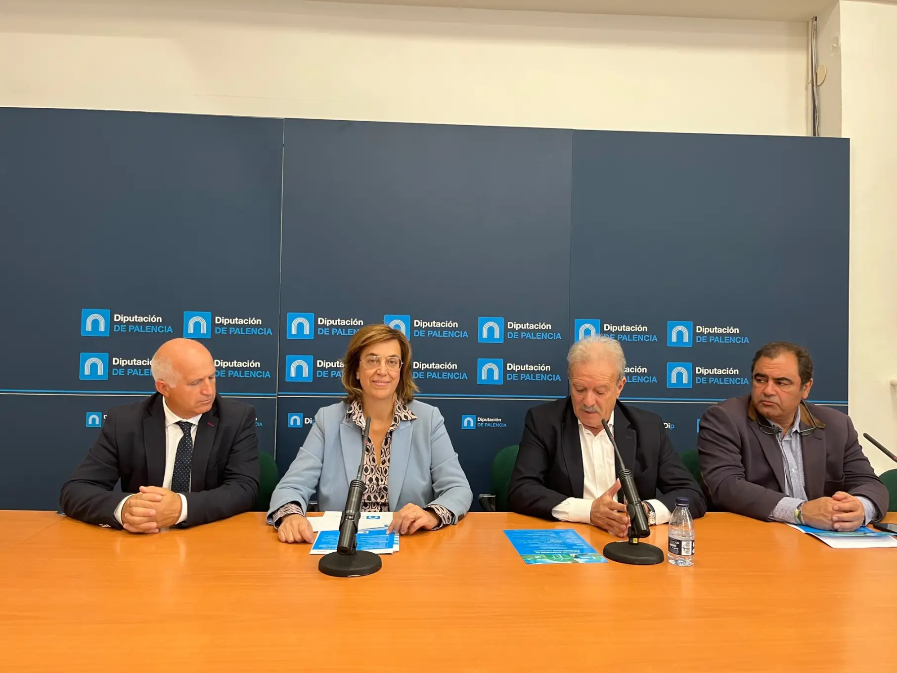La Diputación de Palencia financia 75 becas completas para cursar el Diplomado Especialista en Territorio Rural Inteligente de Next Educación La Diputación de Palencia financia 75 becas completas para cursar el Diplomado Especialista en Territorio Rural Inteligente de Next Educación