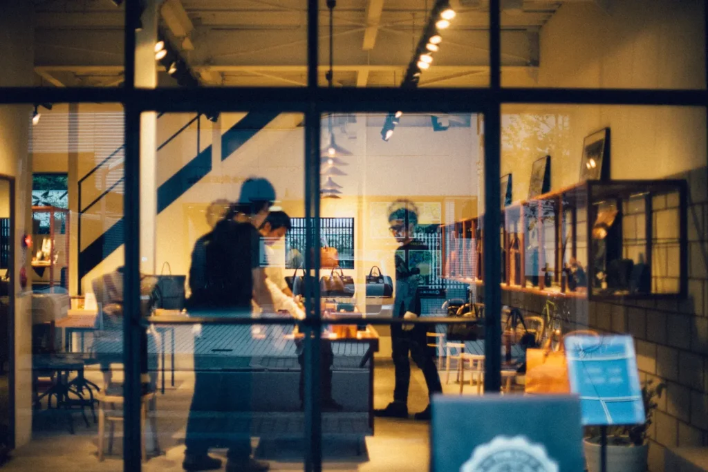 La Consejería de Industria, Comercio y Empleo respalda al sector comercial de la Comunidad con 300.000 euros