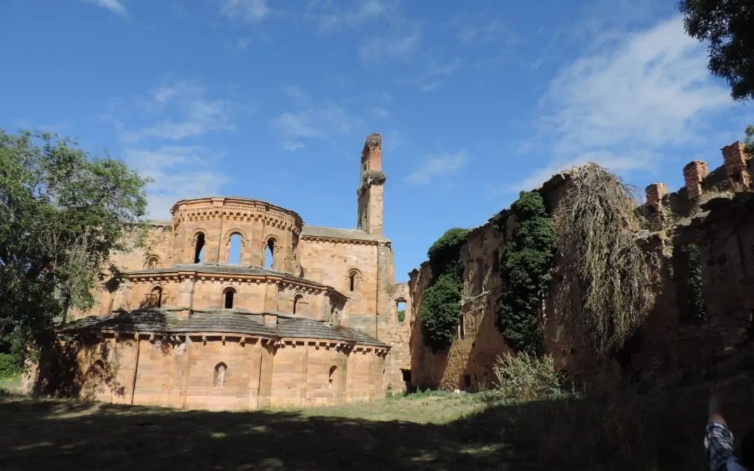 Estabilización y excavación del pabellón de los novicios del Monasterio de Santa María de Moreruela en Zamora