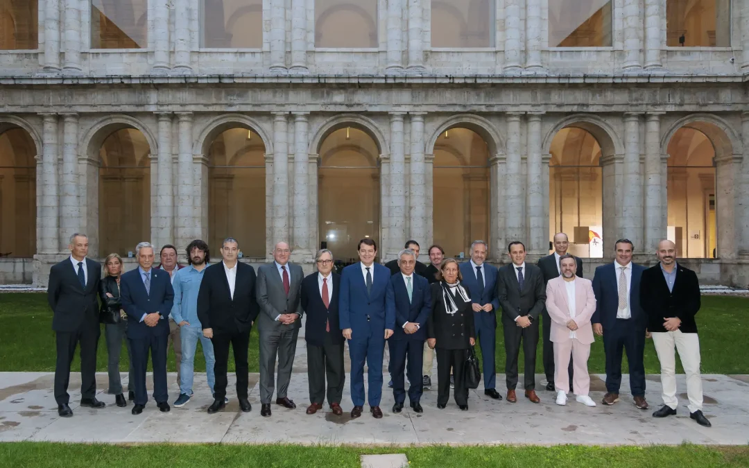 Mañueco apela a la implicación para contribuir a hacer de Castilla y León una tierra de futuro