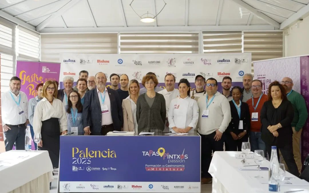 Hosteleros de Palencia aprenden técnicas de gastronomía en miniatura