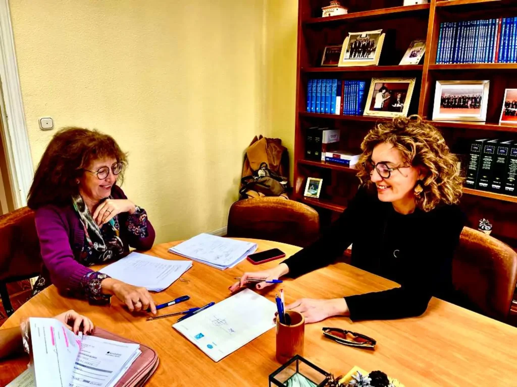 La Consejería de Medio Ambiente adquiere 14 viviendas a la SAREB