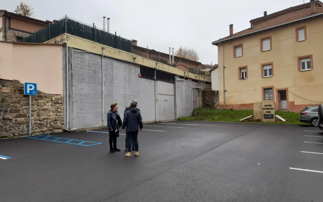 Nuevo pavimento para la Plaza Santa Bárbara de Barruelo de Santullán
