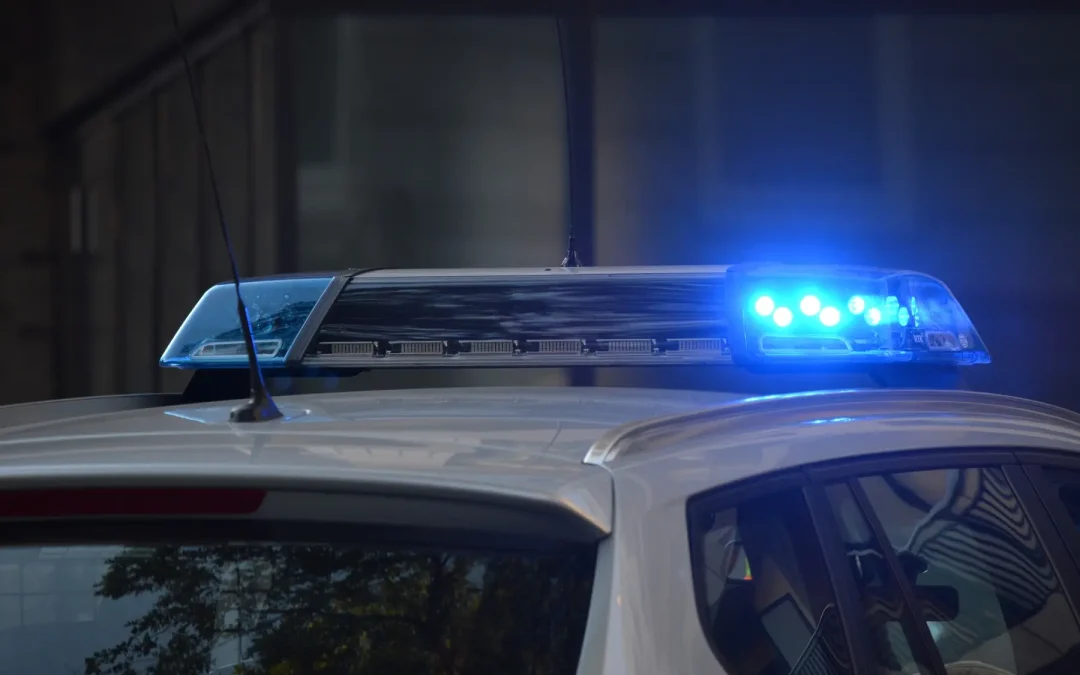 Desalojo y denuncia a un establecimiento por superar el aforo y venta de alcohol a menores