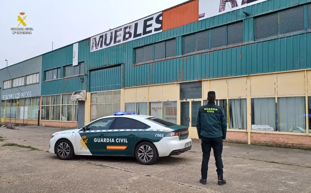 Investigados por el robo en una nave de Villamuriel de Cerrato
