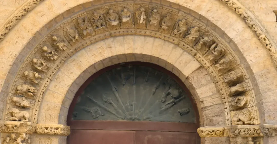 Mayo con Arte: la nueva iniciativa del Museo Iglesia de Santiago de Carrión de los Condes