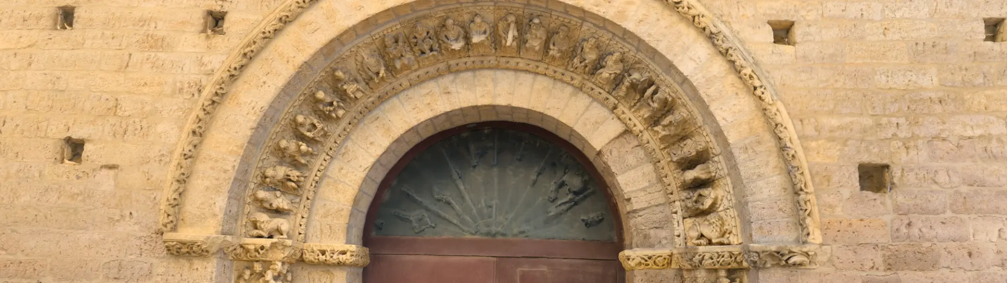 Mayo con Arte la nueva iniciativa del Museo Iglesia de Santiago de Carrión de los Condes