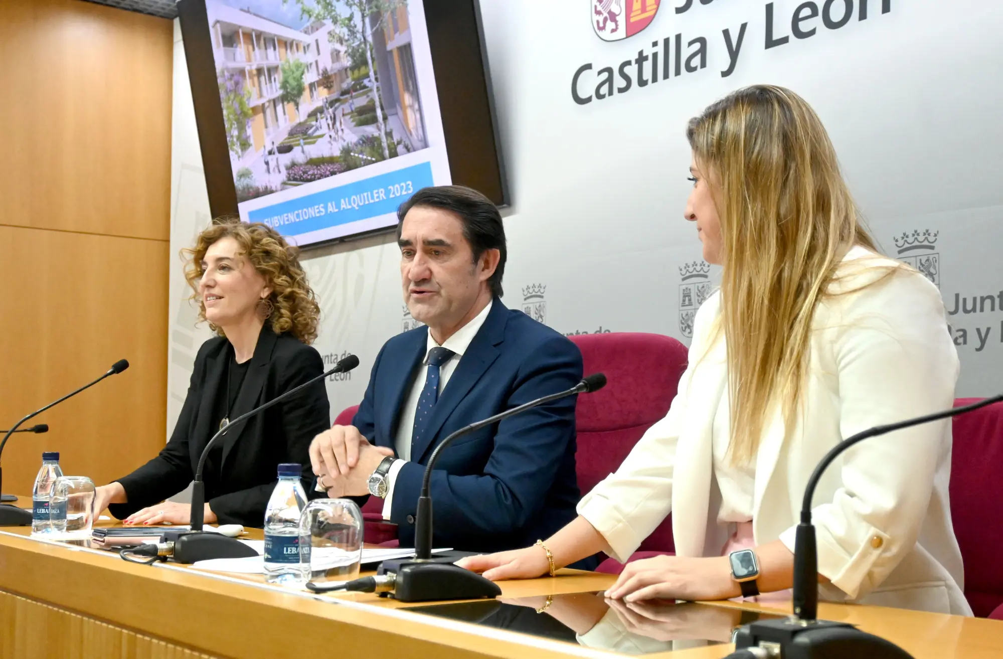 La Junta ordena el pago de las ayudas al alquiler de vivienda a 18.456 familias a un mes de vencer el plazo previsto La Junta ordena el pago de las ayudas al alquiler de vivienda a 18.456 familias a un mes de vencer el plazo previsto