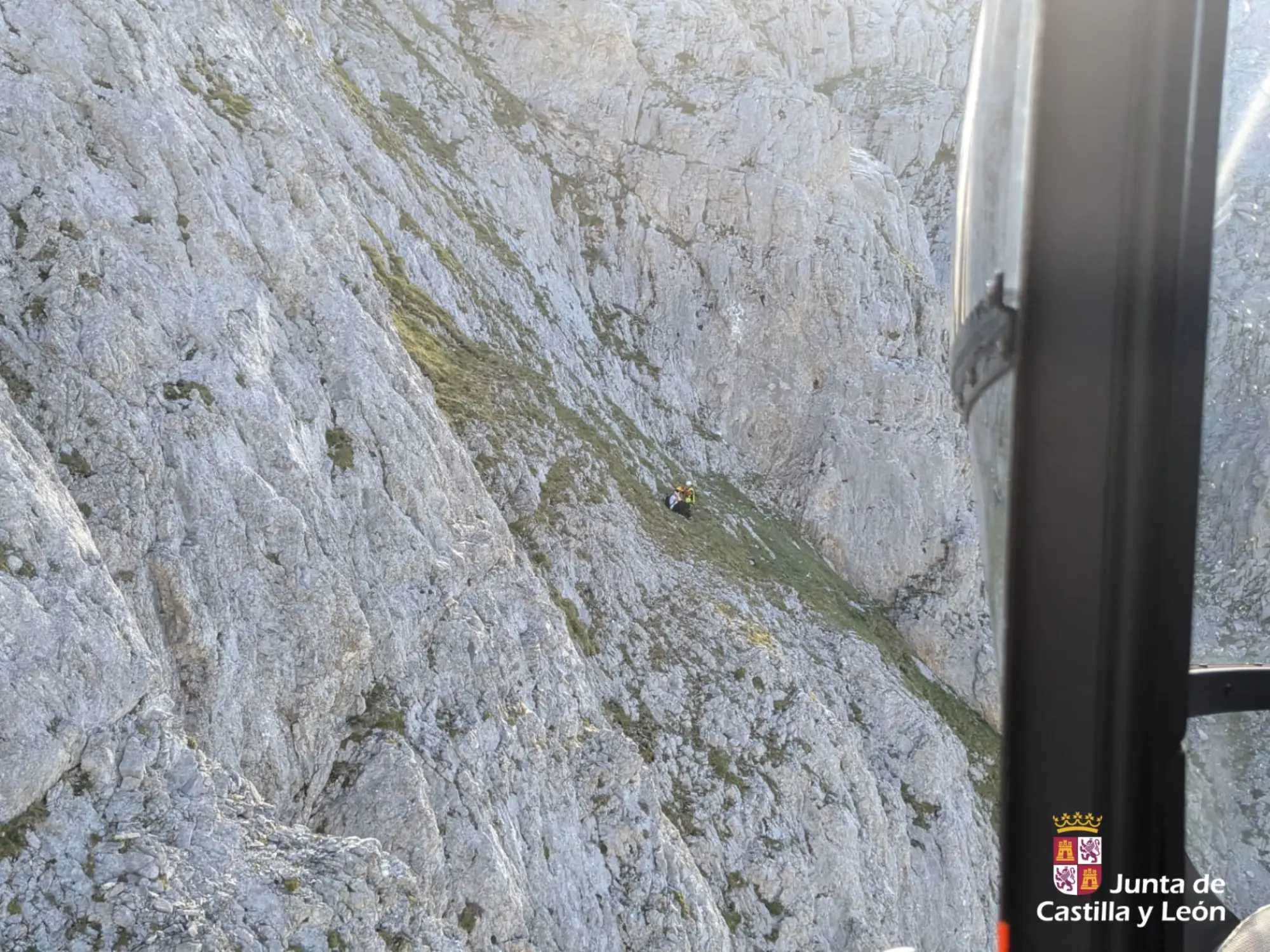 Rescatado un montañero ileso en el Pico Espigüete