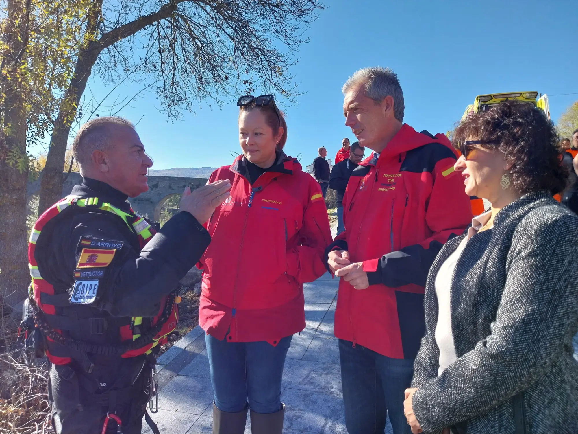 Bomberos de Castilla y León y Portugal se forman en técnicas de rescate acuático ante emergencias de inundación Bomberos de Castilla y León y Portugal se forman en técnicas de rescate acuático ante emergencias de inundación