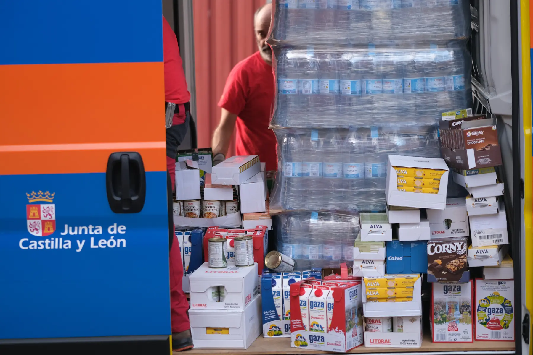 Castilla y León participa en las labores de auxilio y rescate de los afectados por la DANA Castilla y León participa en las labores de auxilio y rescate de los afectados por la DANA