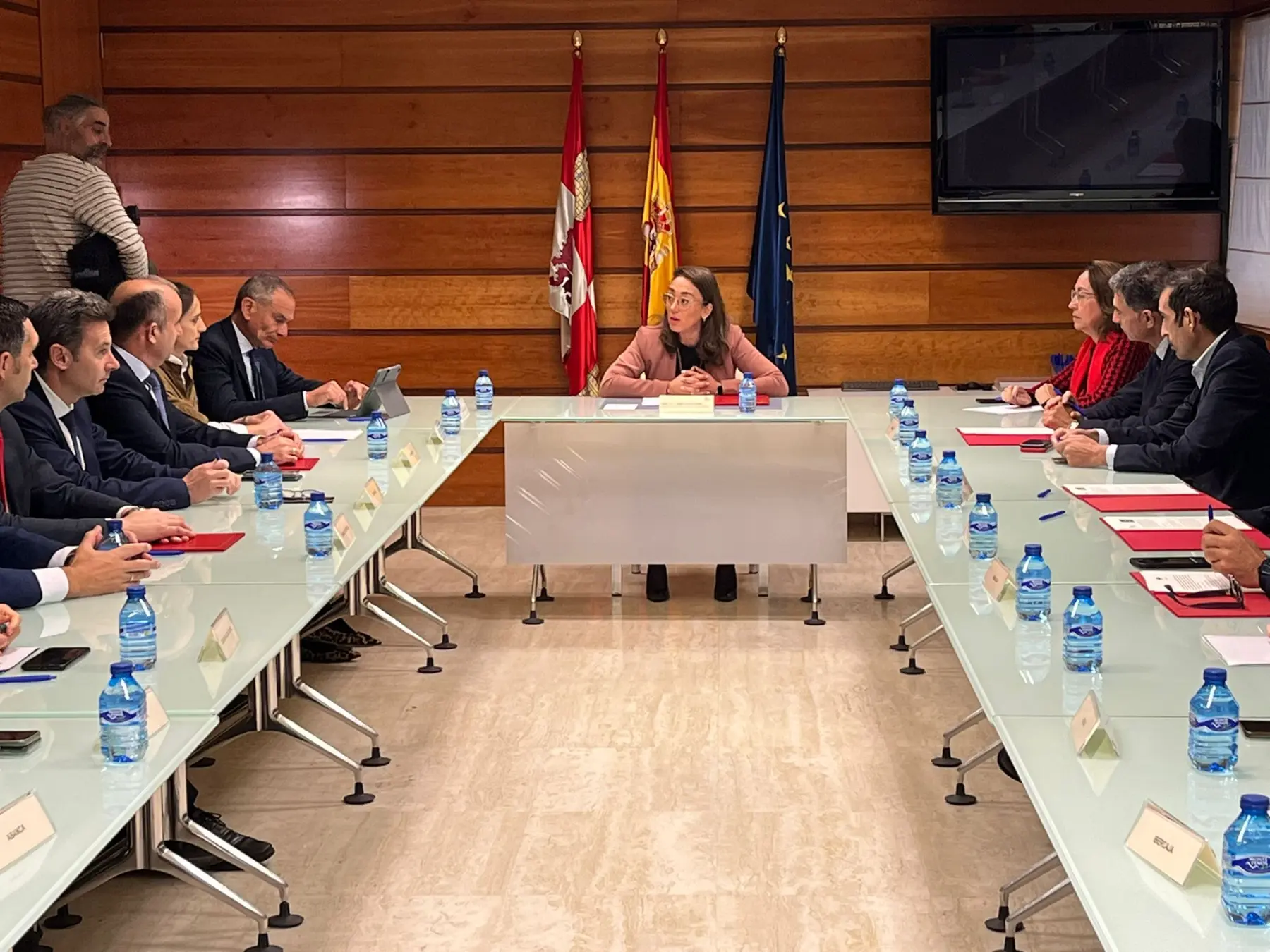 La Junta destina 63 millones para bonificar intereses de préstamos a 9.800 explotaciones agrarias afectadas por la sequía de 2023 La Junta destina 63 millones para bonificar intereses de préstamos a 9.800 explotaciones agrarias afectadas por la sequía de 2023