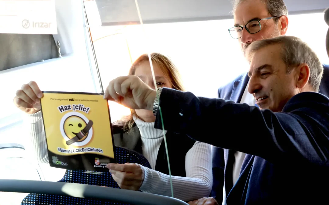 La Junta impulsa una campaña para el uso del cinturón de seguridad en el transporte de escolares