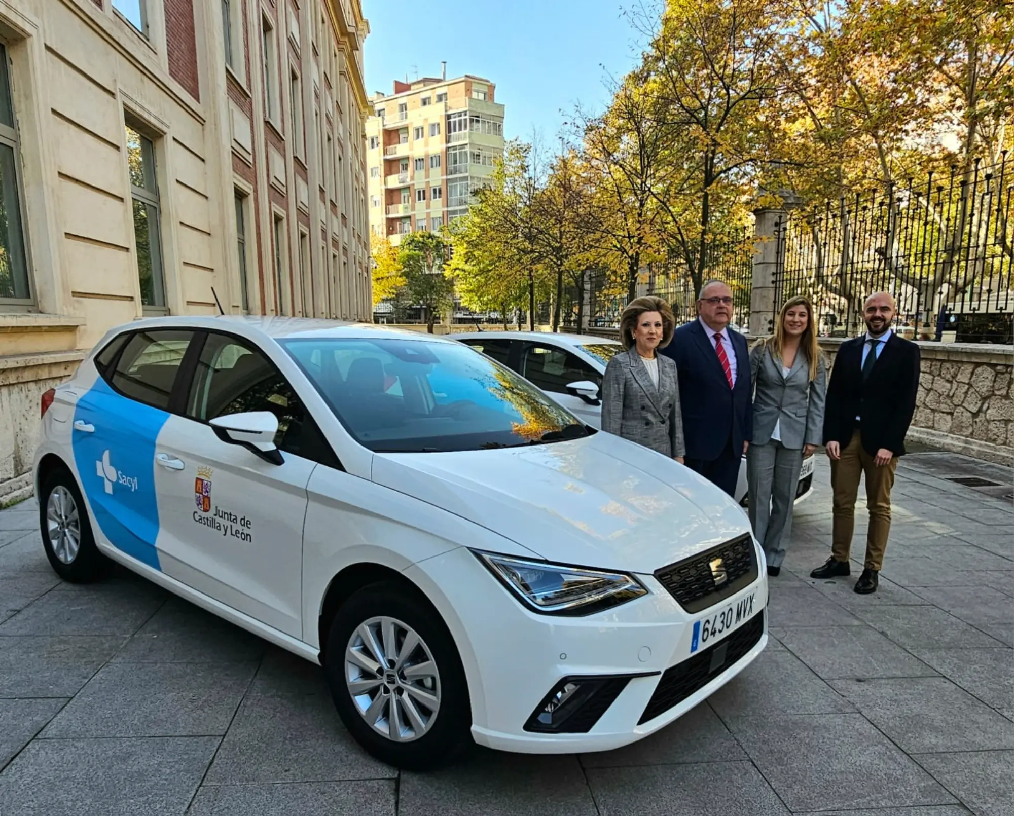 Nuevos vehículos para mejorar la atención sanitaria en Castilla y León Nuevos vehículos para mejorar la atención sanitaria en Castilla y León