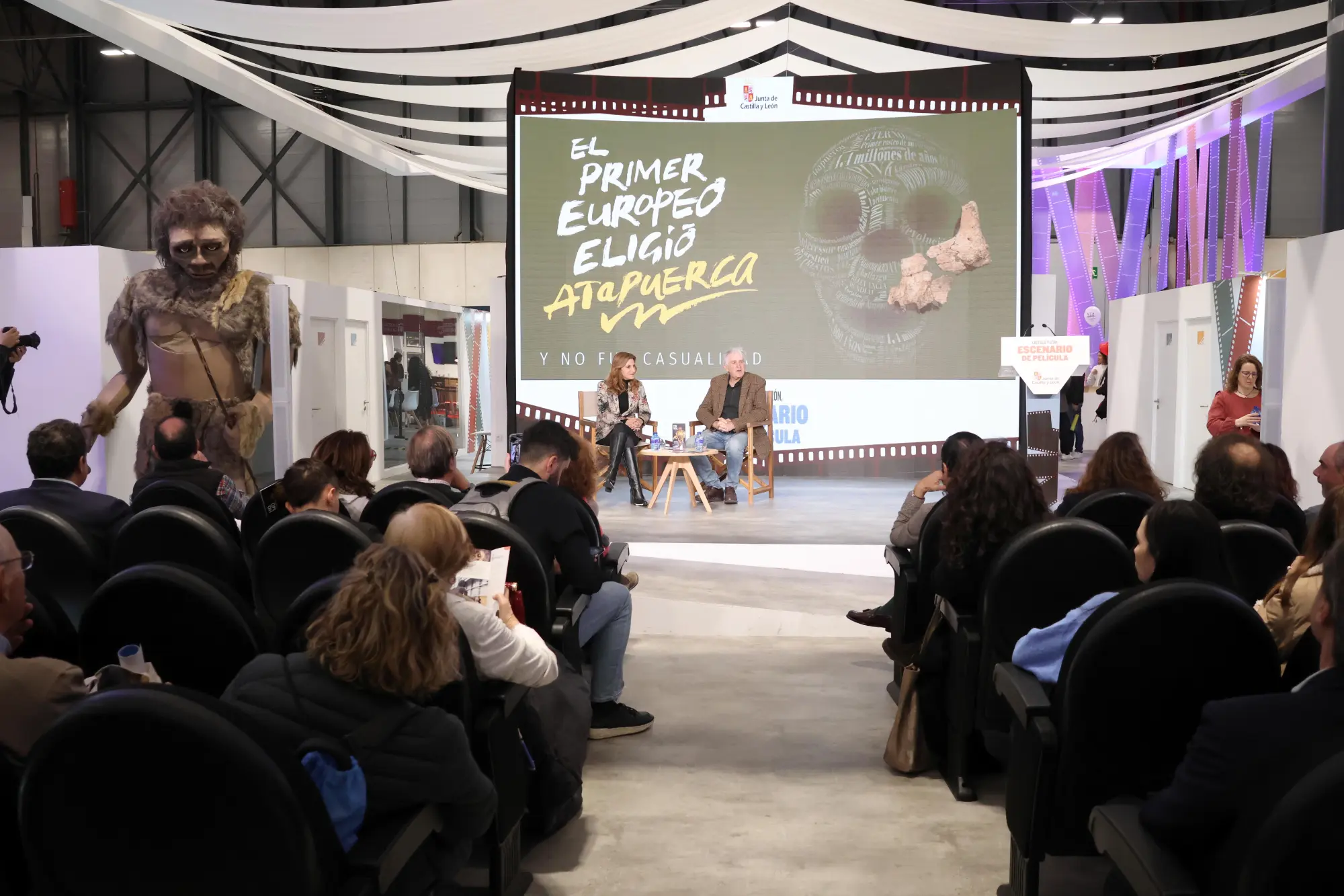La Junta presenta en FITUR al 'Homo curiositatis' como ejemplo de divulgación científica y cultural del Museo de la Evolución Humana