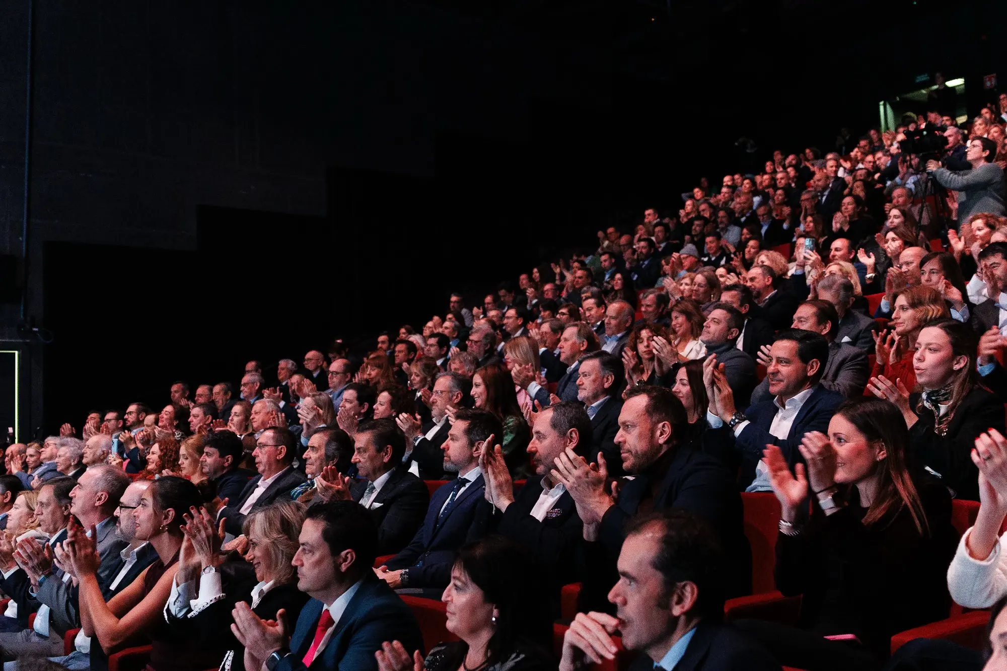 Mañueco destaca el potencial de Castilla y León para impulsar el cine como recurso turístico innovador