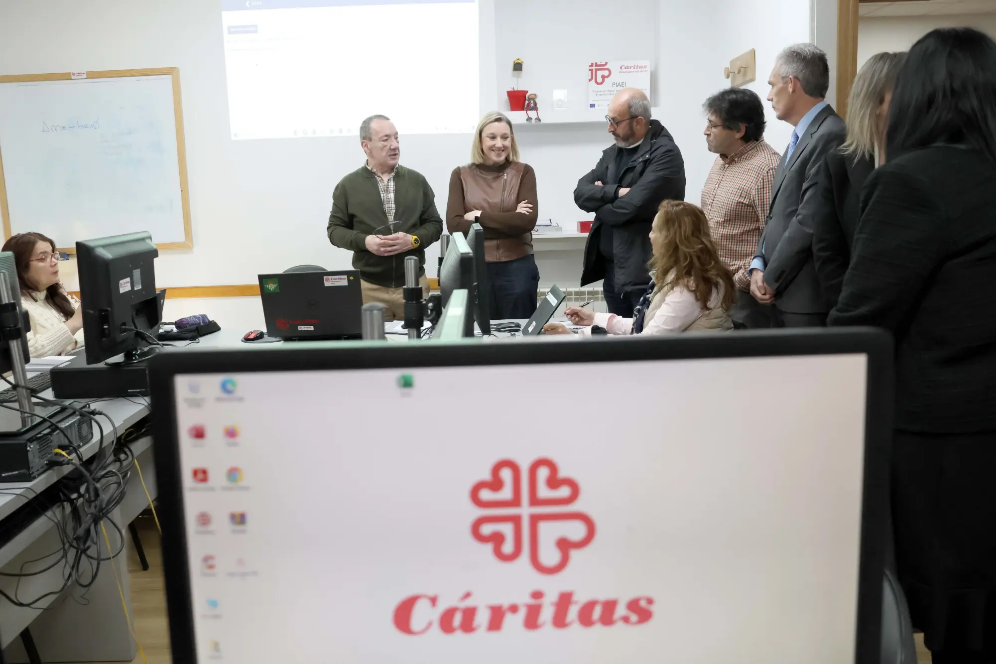 La Junta de Castilla y León invierte un 23 % más en itinerarios de inserción laboral para favorecer la inclusión de los colectivos vulnerables La Junta de Castilla y León invierte un 23 % más en itinerarios de inserción laboral para favorecer la inclusión de los colectivos vulnerables