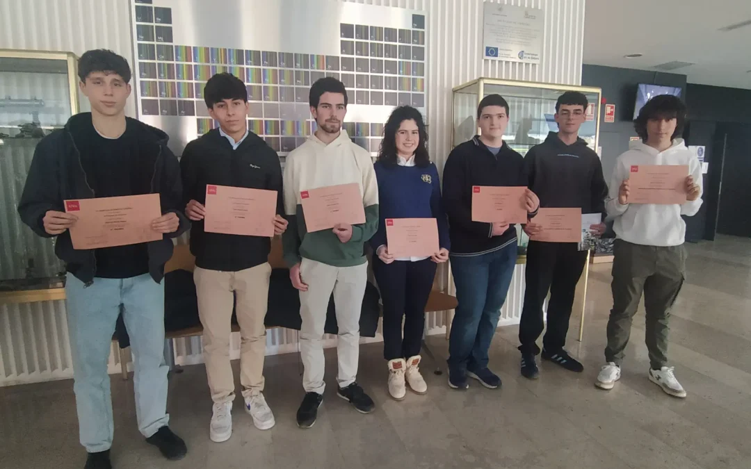 Ángel González, del IES Sem Tob de Carrión de los Condes, oro en la Fase Local de la Olimpiada Matemática