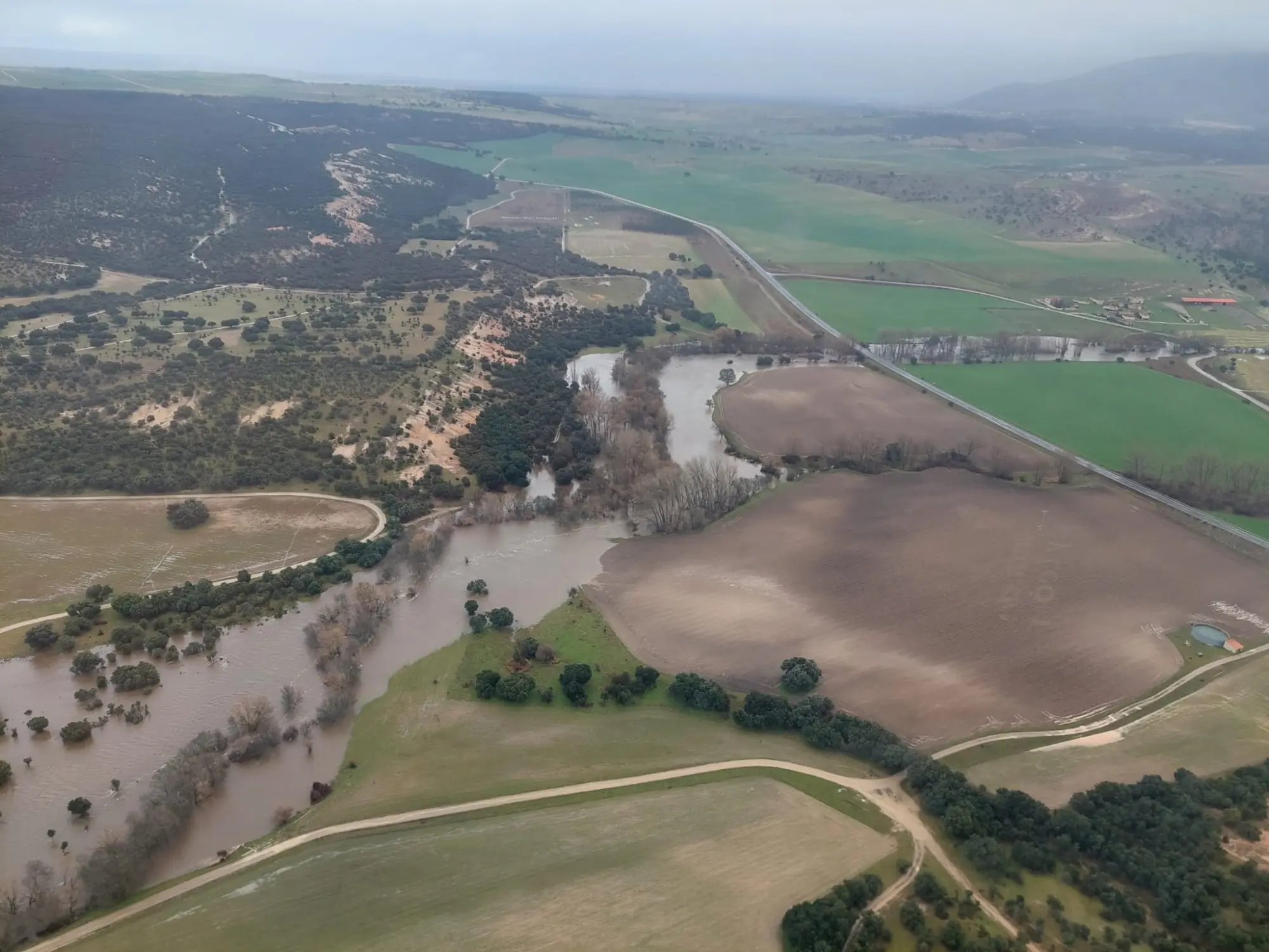 La Junta de Castilla y León moviliza medios y recursos para intervenir por inundaciones en El Espinar La Junta de Castilla y León moviliza medios y recursos para intervenir por inundaciones en El Espinar