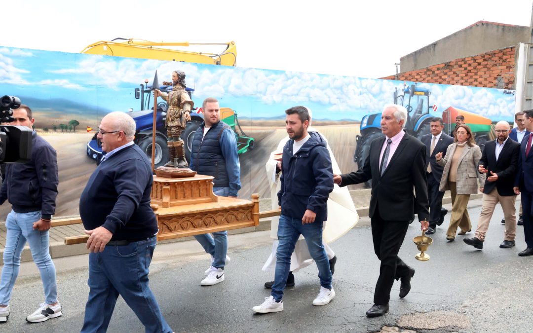 La Junta reconoce el trabajo y el compromiso del sector agrario para impulsar el desarrollo rural de Castilla y León en el día de San Isidro