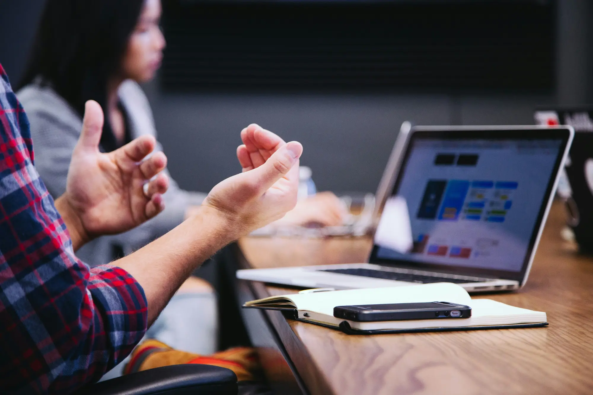Gestiona tus empleados desde un único ERP de recursos humanos