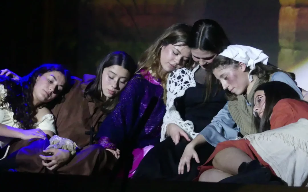 Guardo acoge la obra “Semillas de libertad” dentro del Festival “Nos Vamos Pal’Teatro”